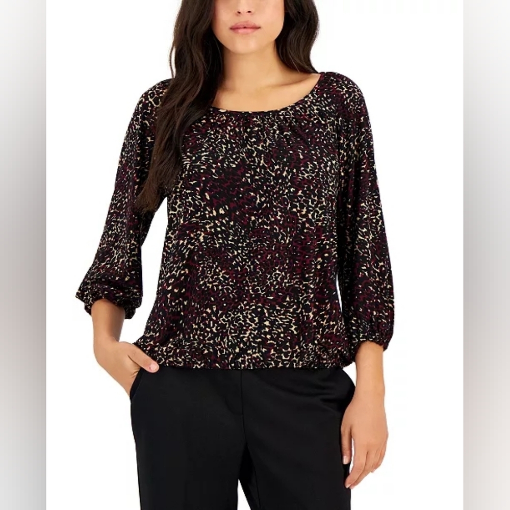 NWT ANNE KLEIN Petite Animal Print Peasant Top, SP, NWT